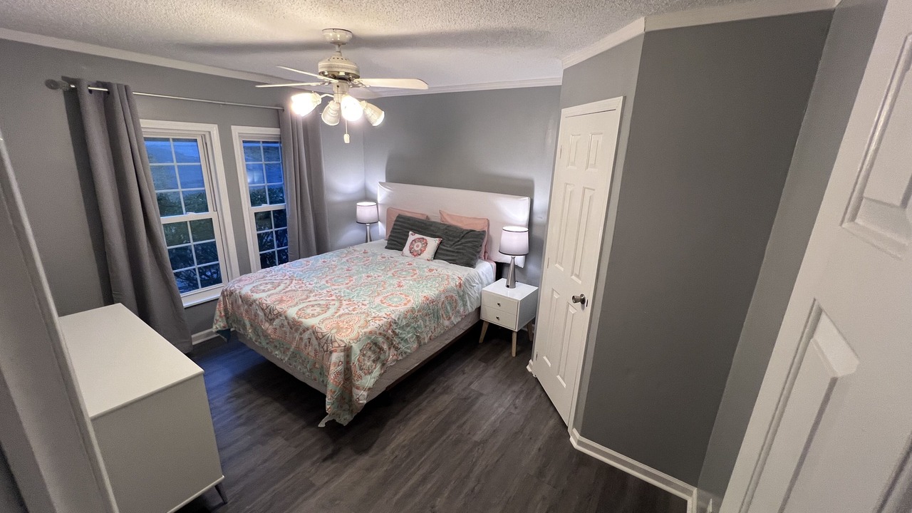 Photo of Bedroom in Townville
