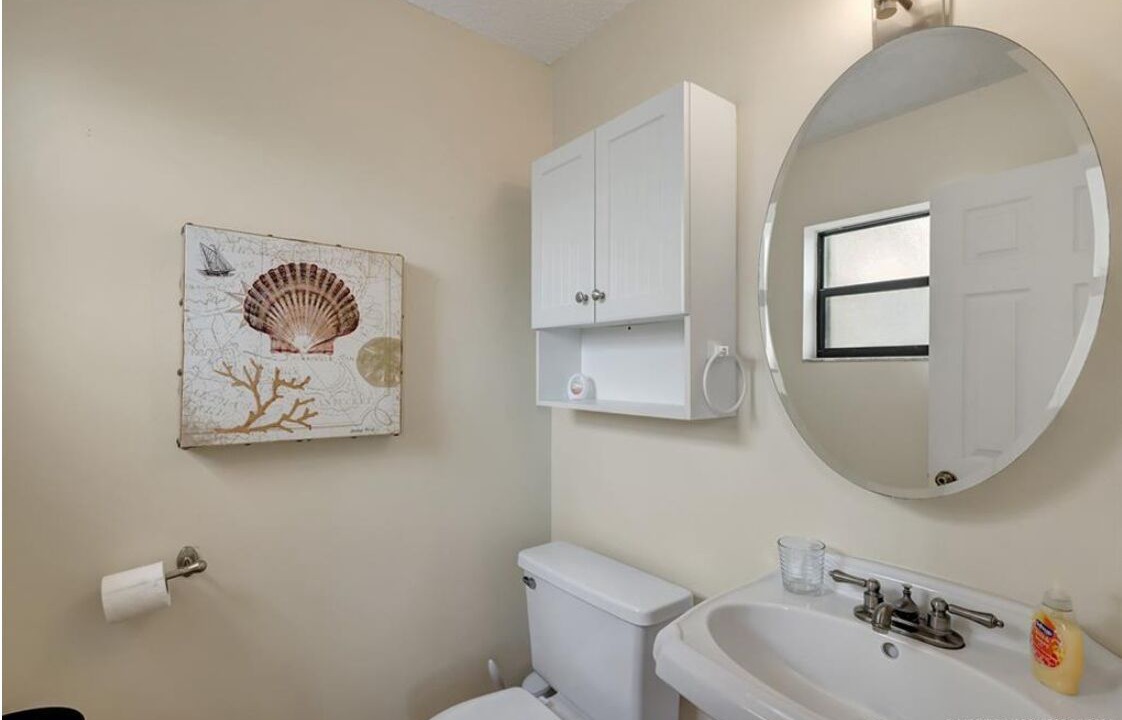 Photo of Bathroom in Hutchinson Island South