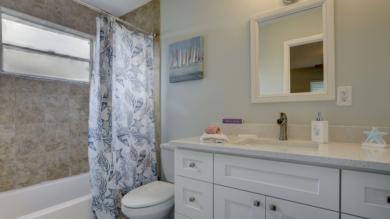 Photo of Bathroom in Sebastian Highlands