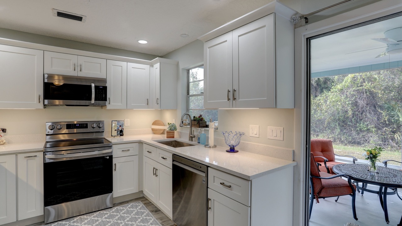 Photo of Kitchen in Sebastian Highlands