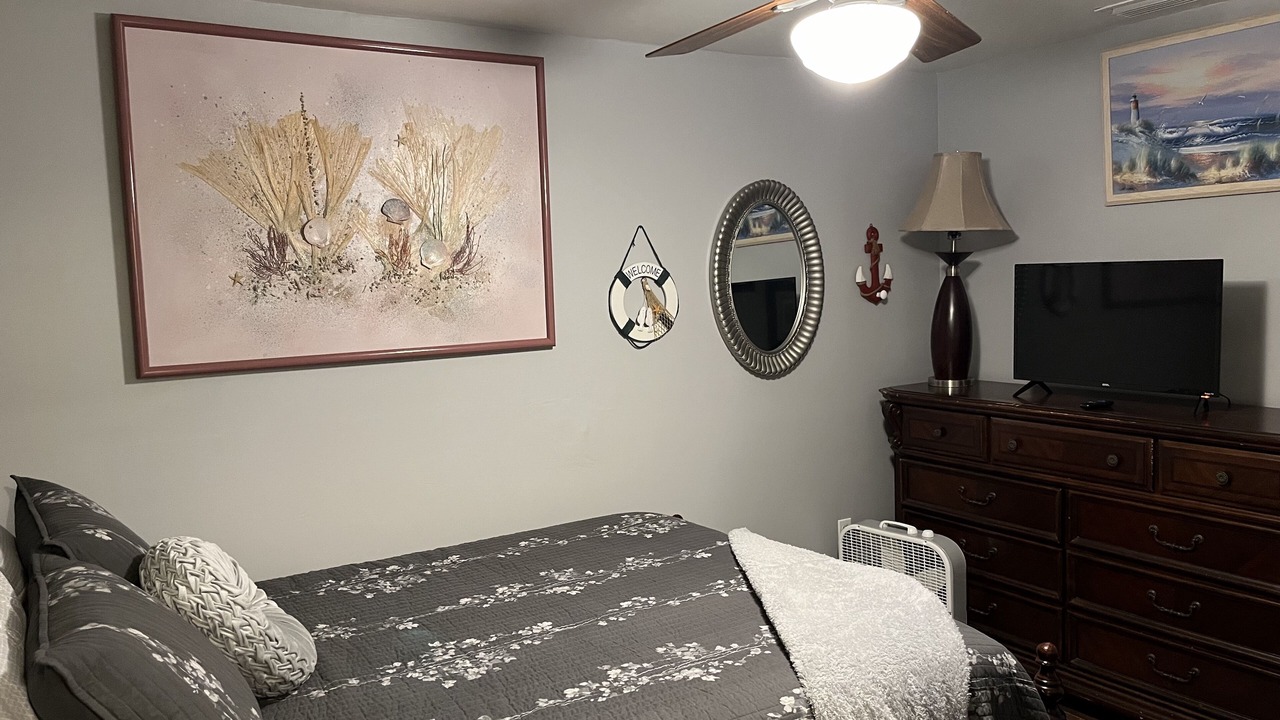 Photo of Bedroom in Eagle Lake