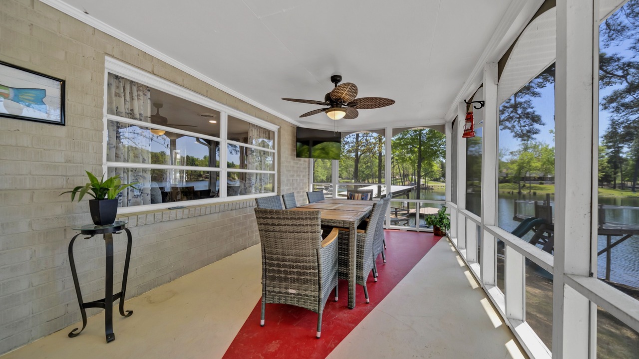 Photo of Outdoor in Chapin