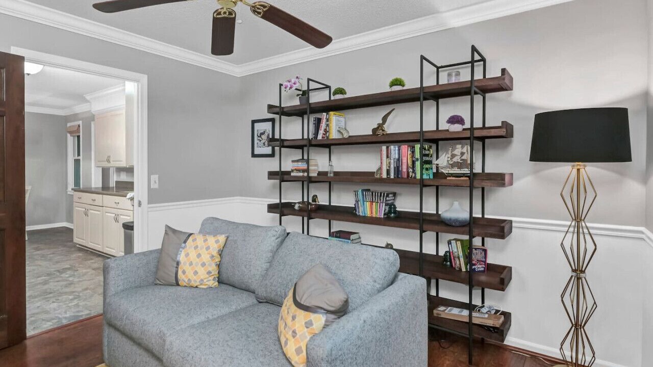 Photo of Livingroom in Harbison