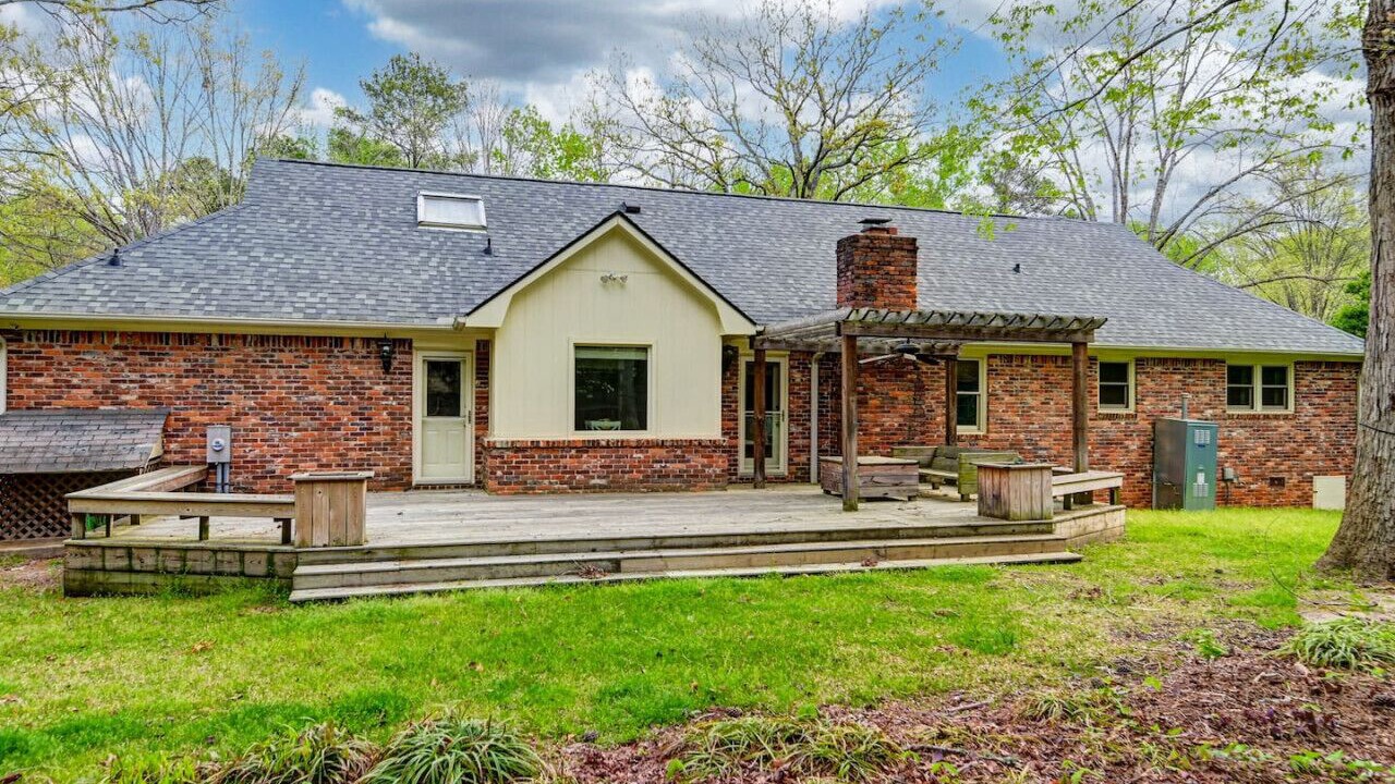 Photo of Outdoor in Harbison