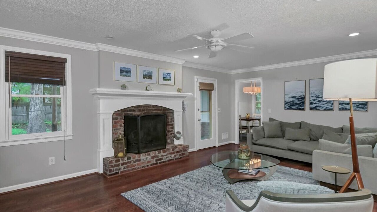 Photo of Livingroom in Harbison
