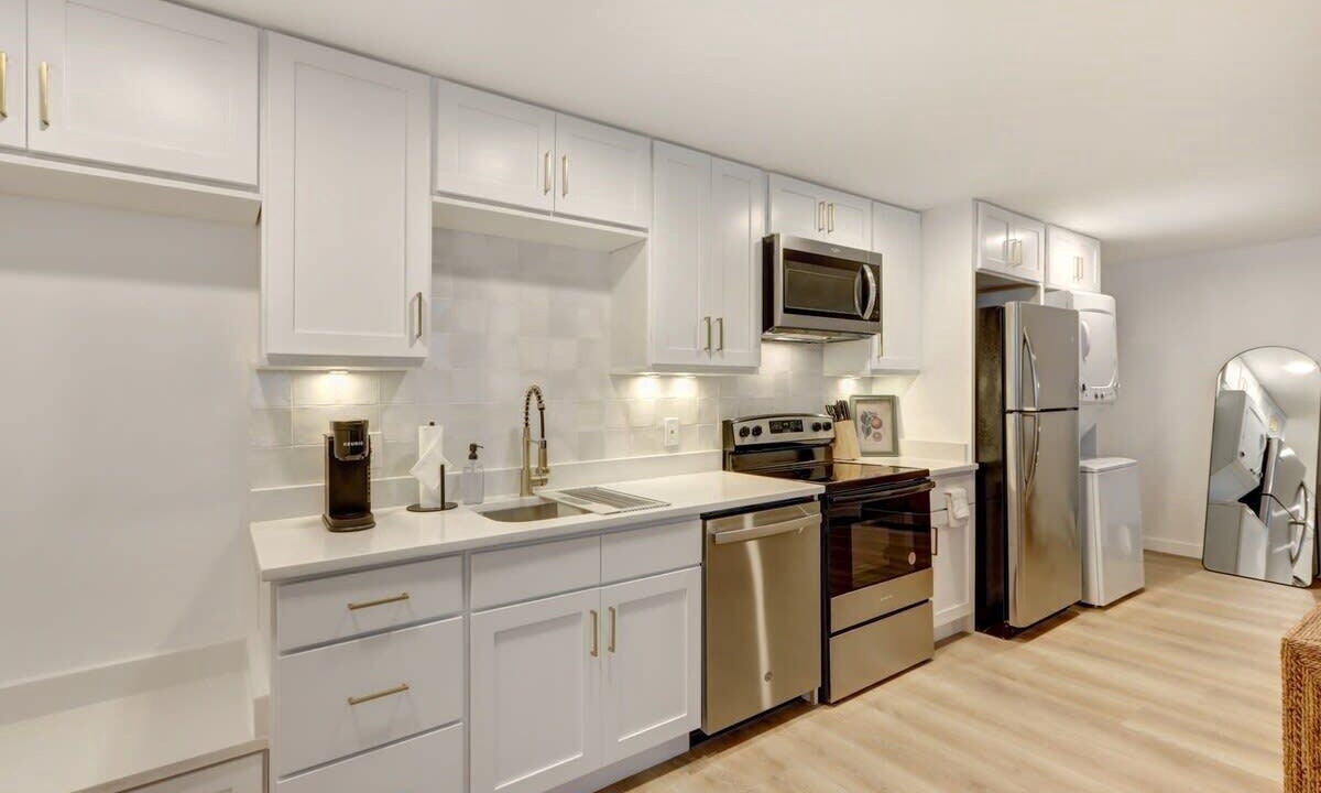 Photo of Kitchen in Historic District - North