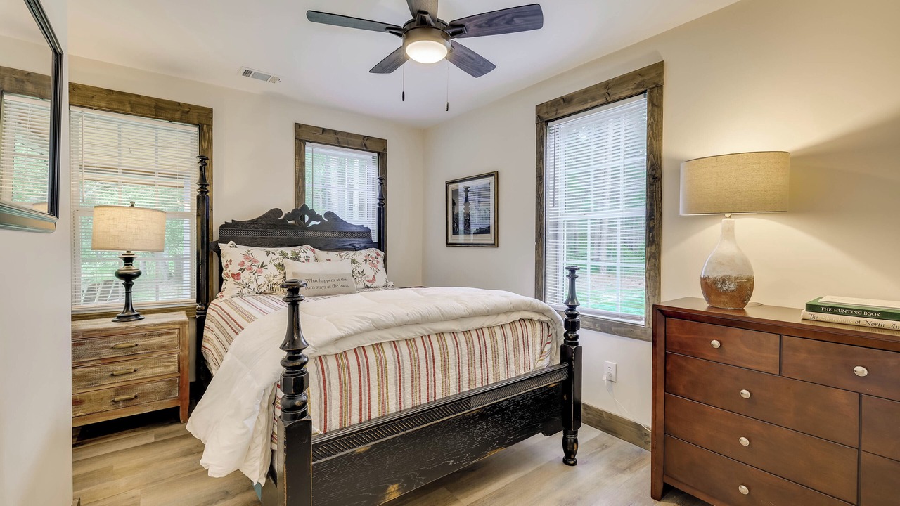 Photo of Bedroom in Aiken
