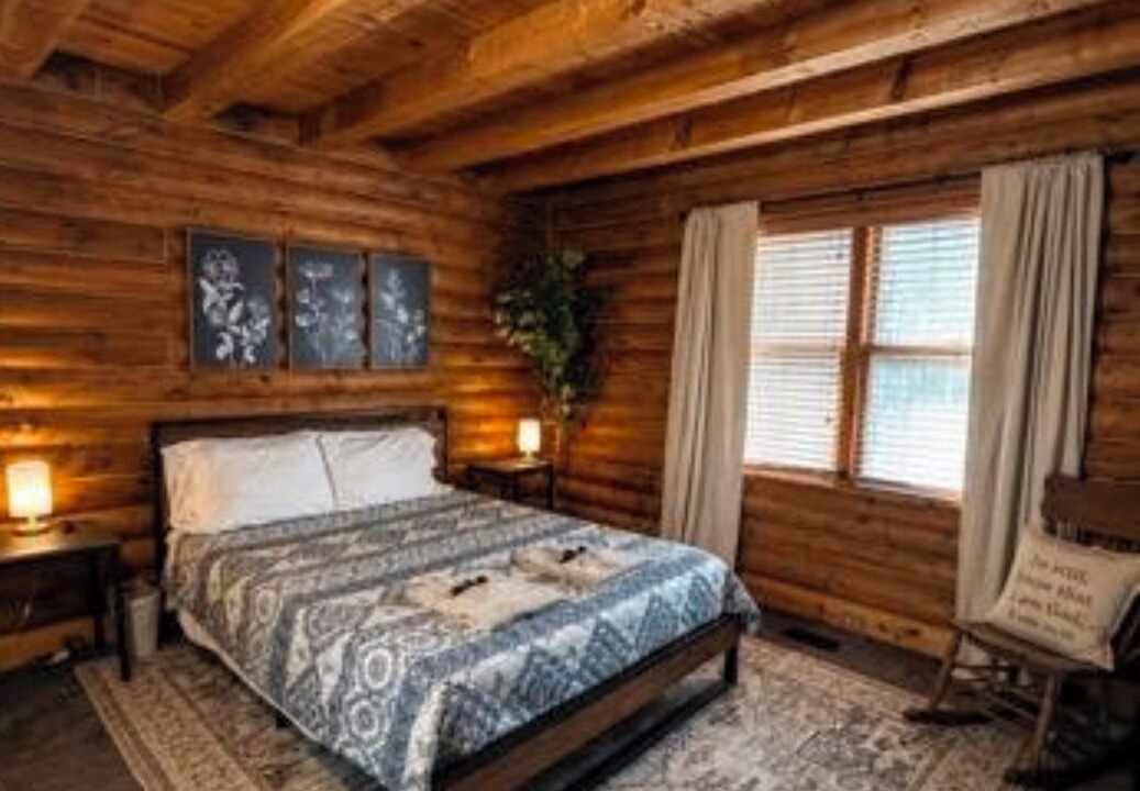 Photo of Bedroom in Anderson