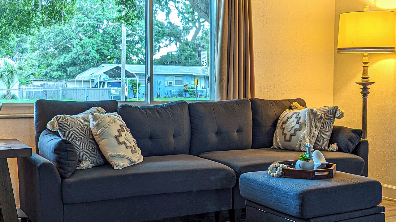 Photo of Livingroom in Riverview