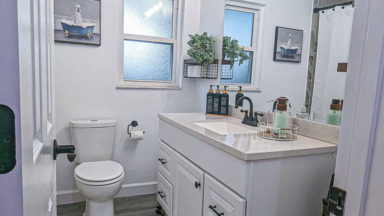 Photo of Bathroom in Riverview