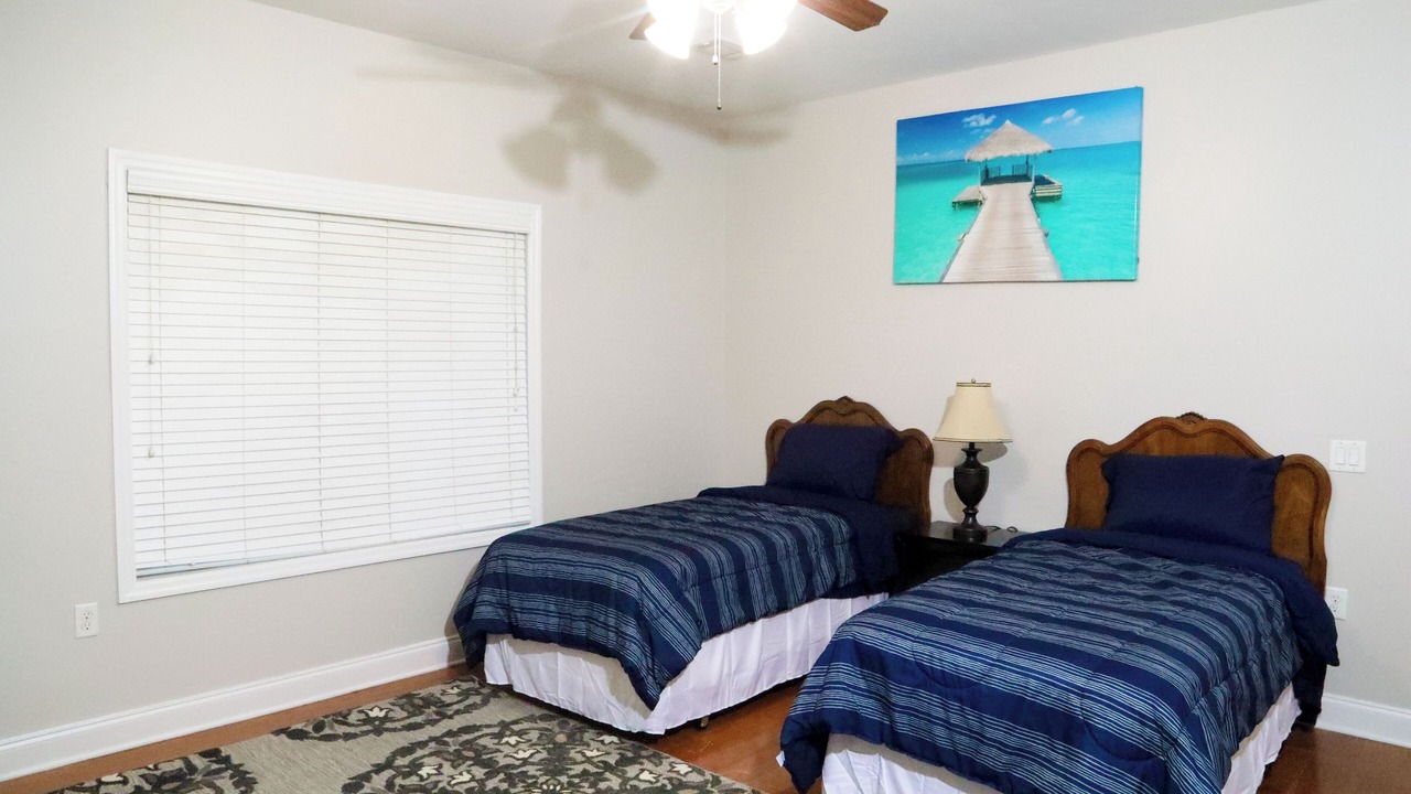 Photo of Bedroom in Appling
