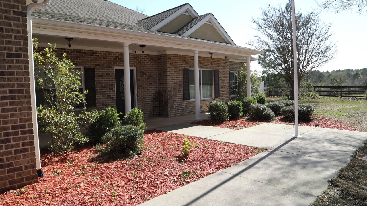 Photo of Outdoor in Appling