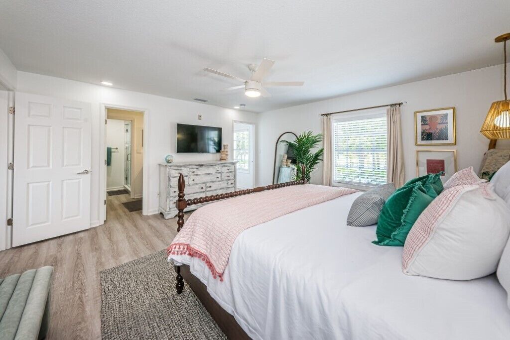 Photo of Bedroom in Coquina Key