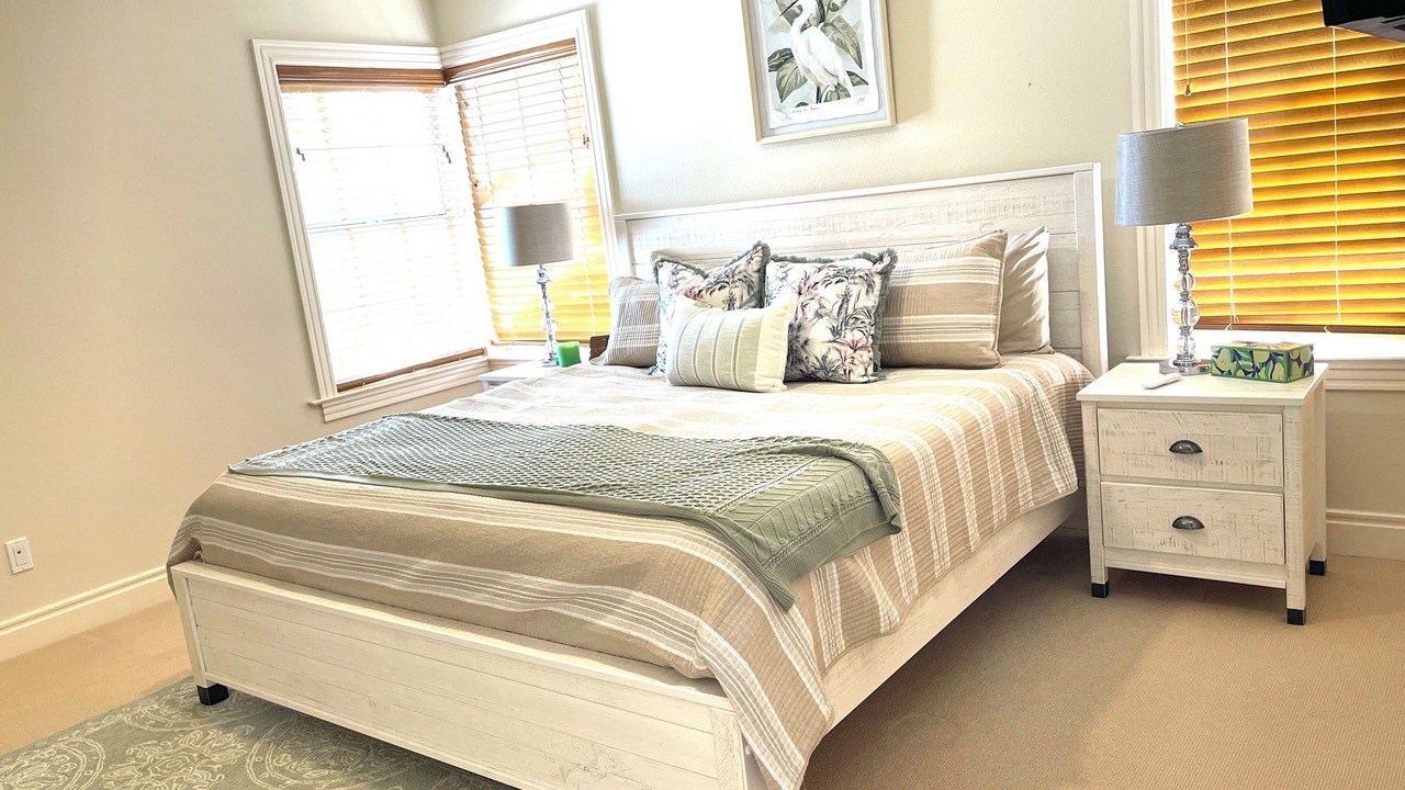 Photo of Bedroom in Whitney Beach