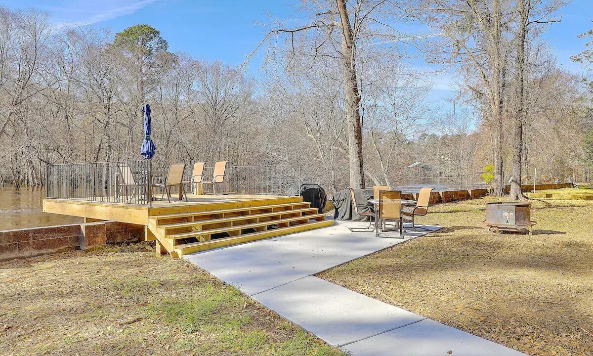 Photo of Outdoor in Ruffin