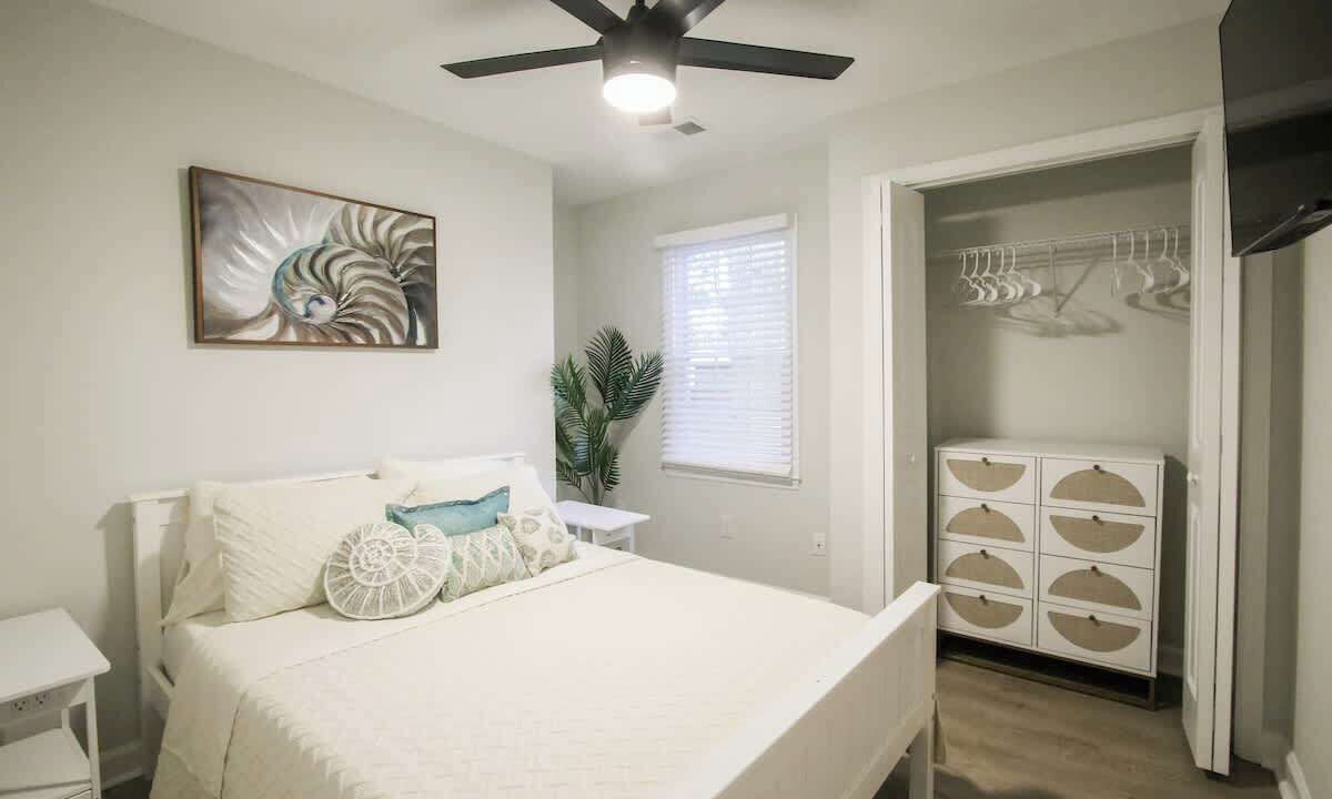 Photo of Bedroom in Pooler