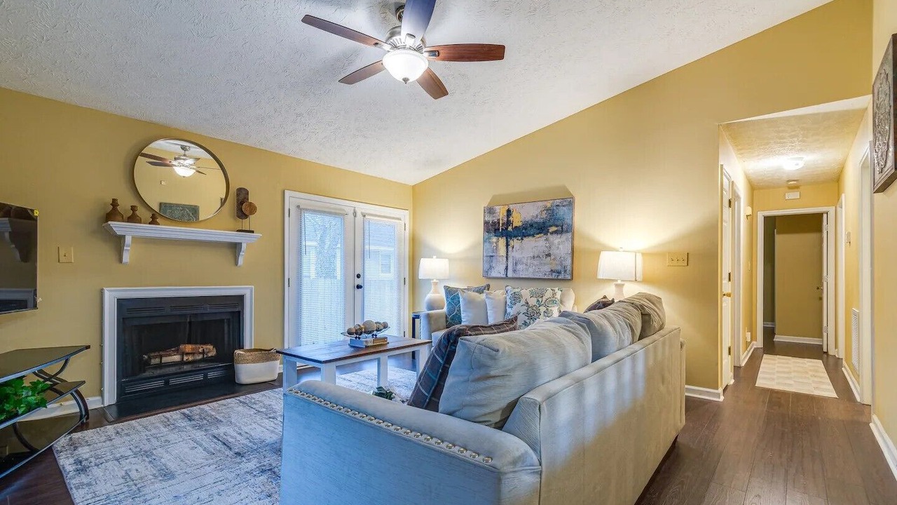 Photo of Livingroom in Fayetteville