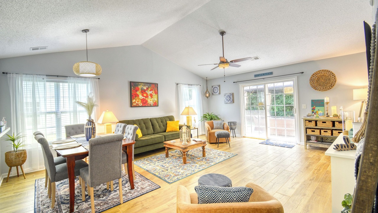 Photo of Livingroom in Myrtle Beach