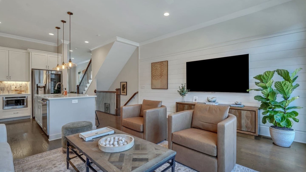 Photo of Livingroom in Hitch Village - Fred Wessels Homes