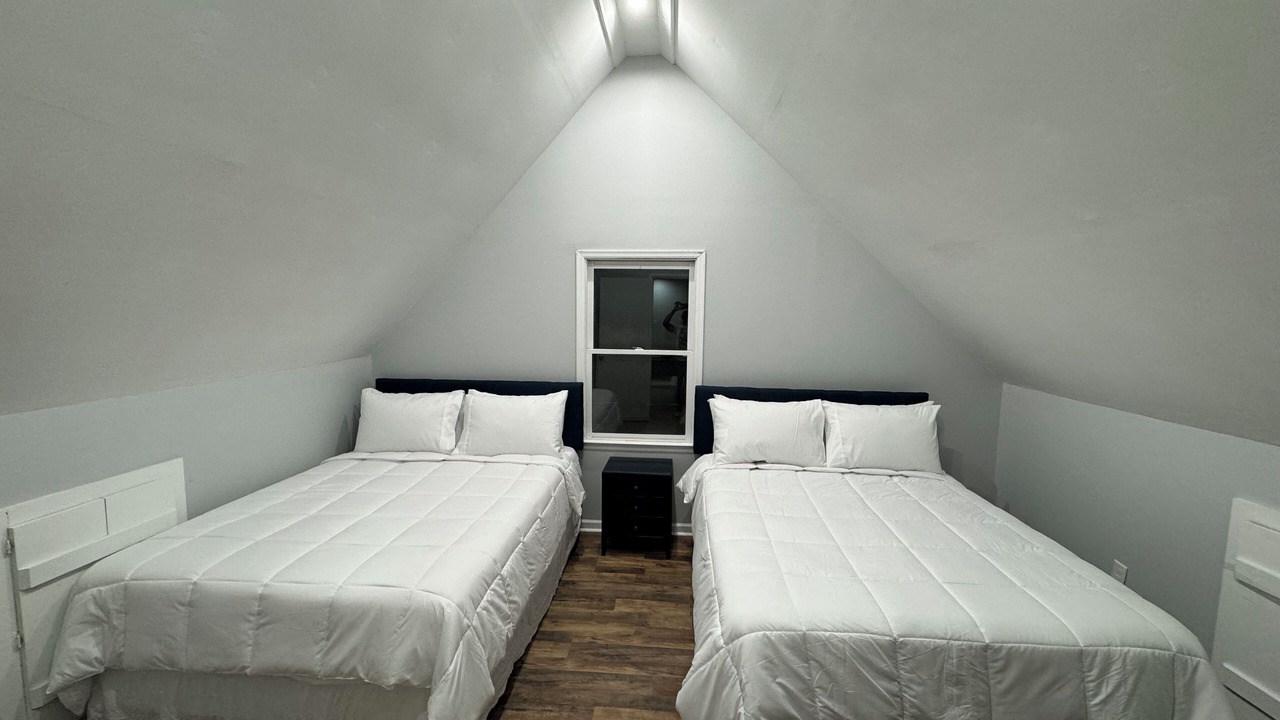 Photo of Bedroom in Columbia