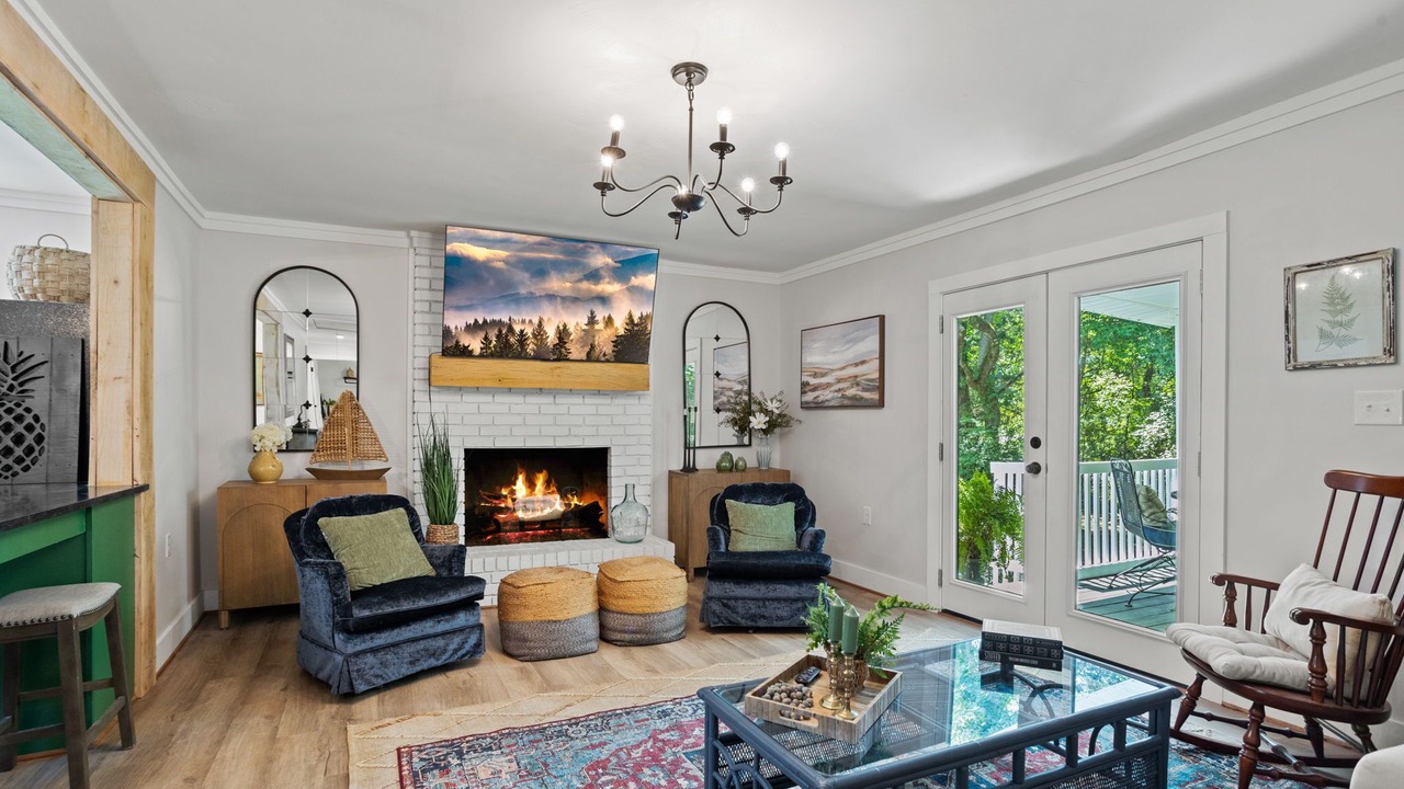 Photo of Livingroom in Anderson