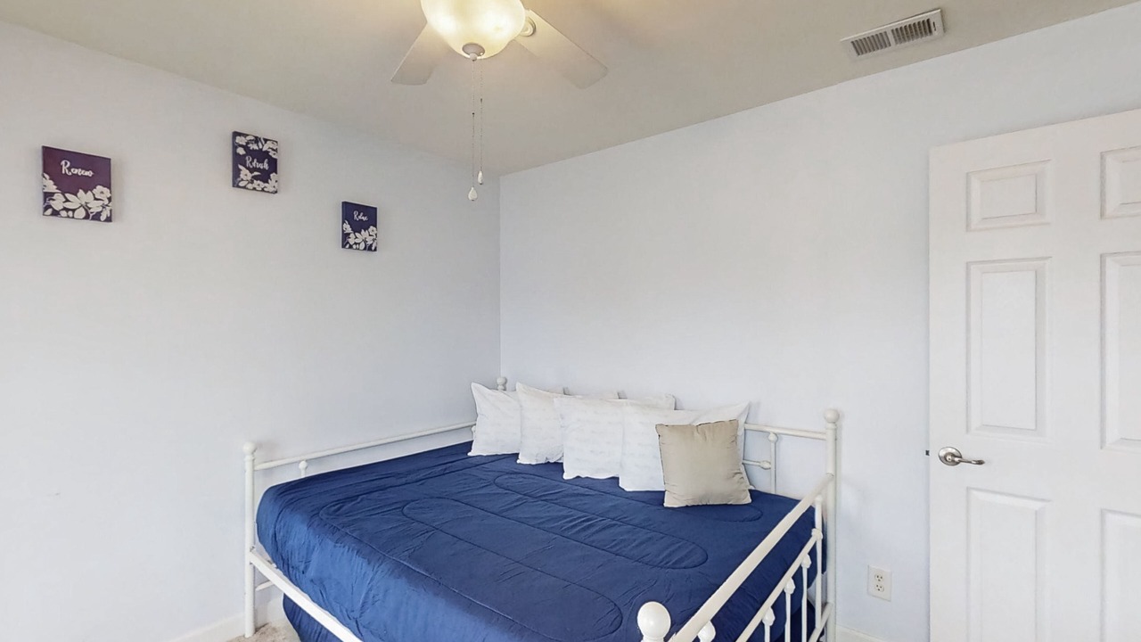 Photo of Bedroom in Forestbrook