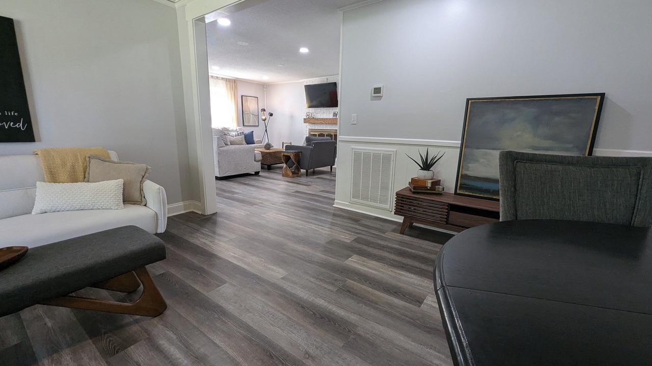 Photo of Livingroom in Taylors