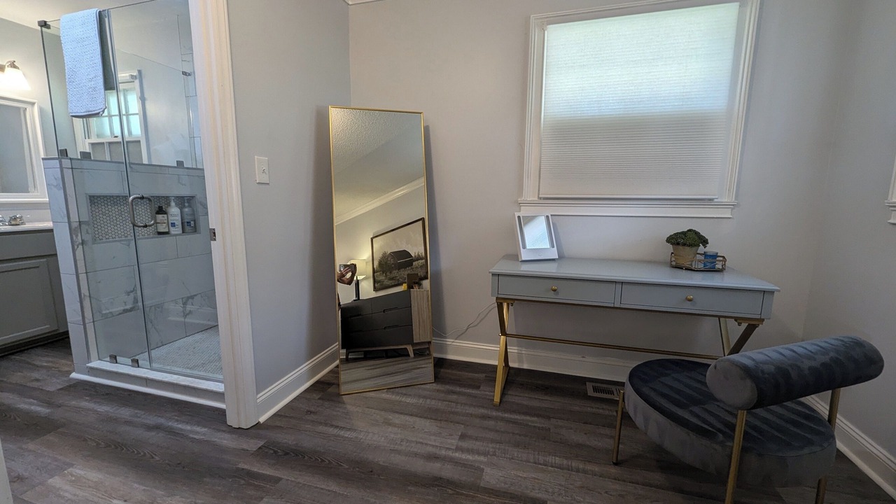 Photo of Bathroom in Taylors