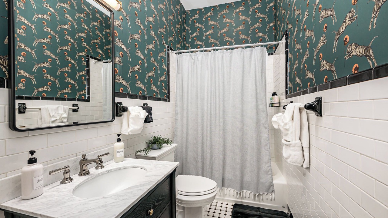 Photo of Bathroom in Plaza Midwood