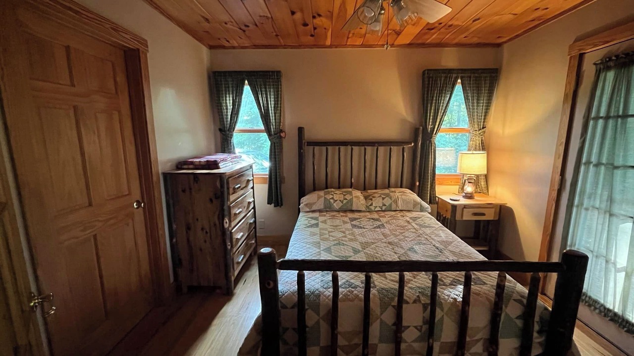 Photo of Bedroom in Topton