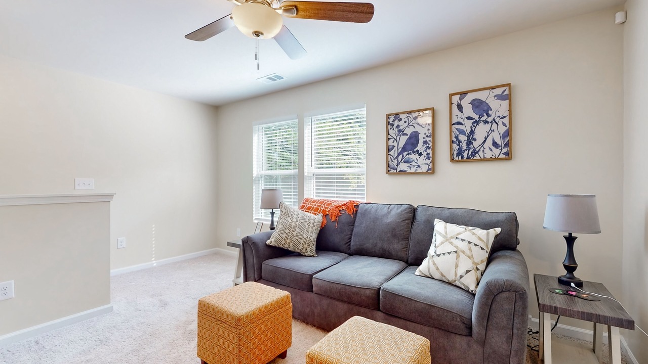 Photo of Livingroom in Anderson