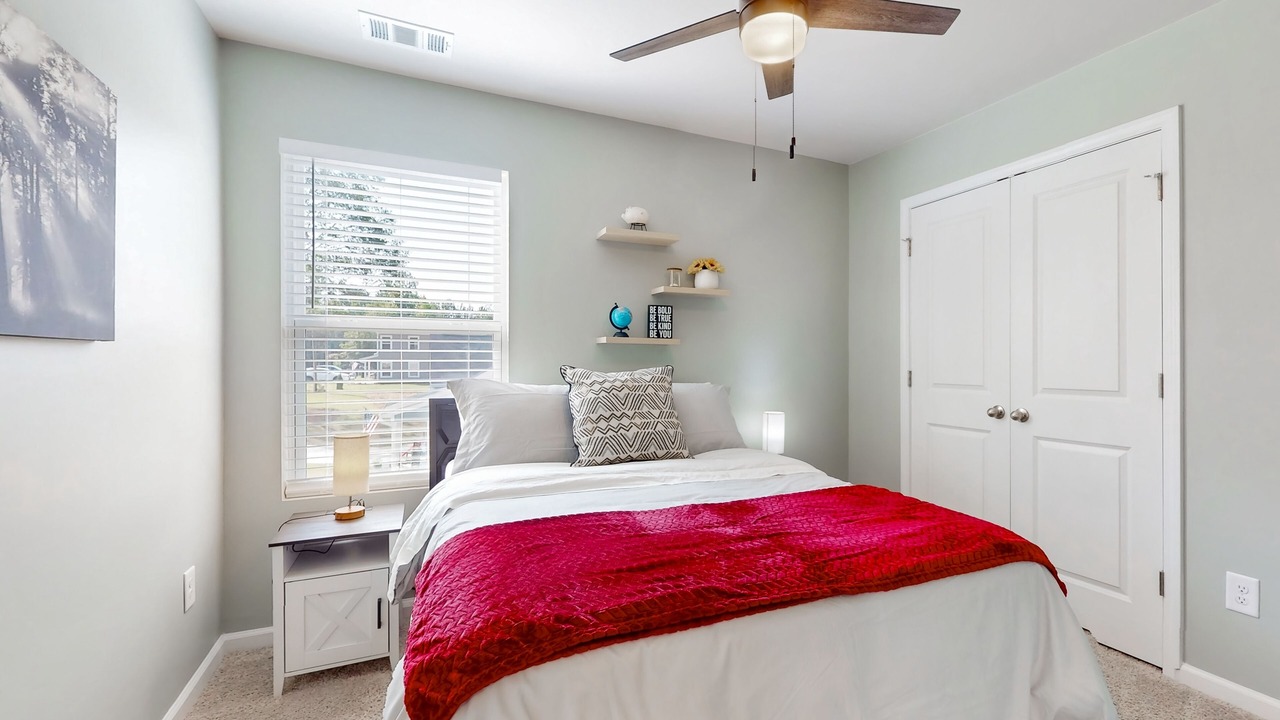 Photo of Bedroom in Anderson