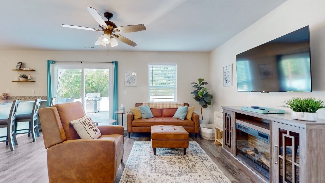 Photo of Livingroom in Anderson