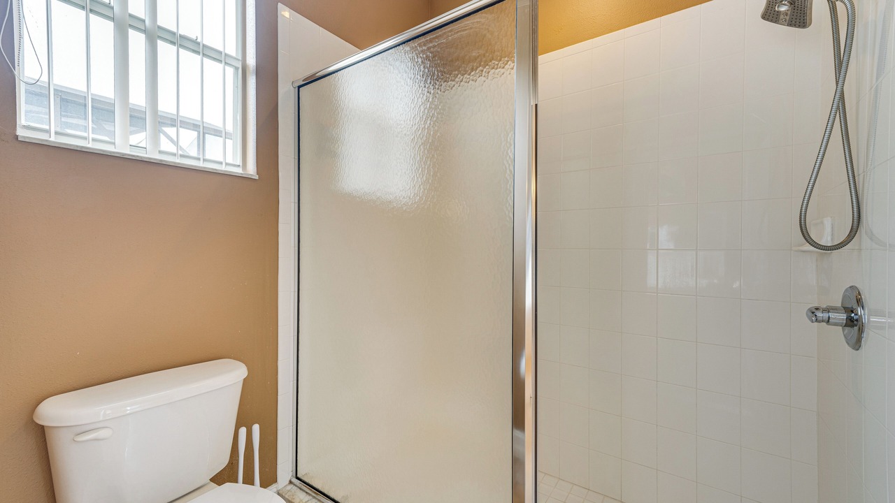 Photo of Bathroom in Calabay Parc