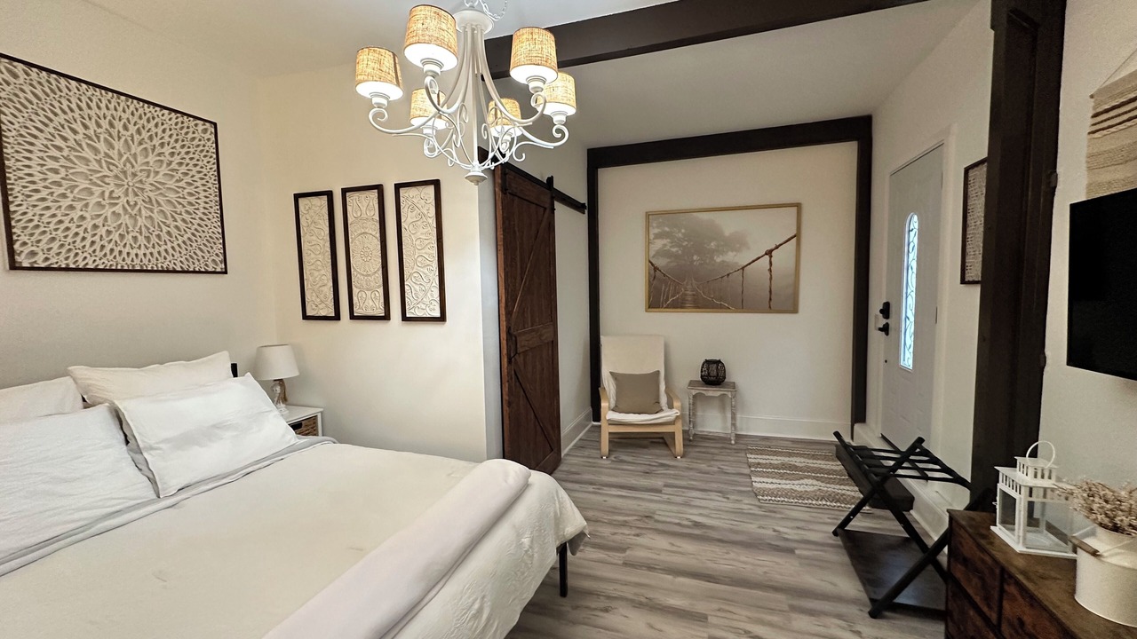 Photo of Bedroom in Matthews