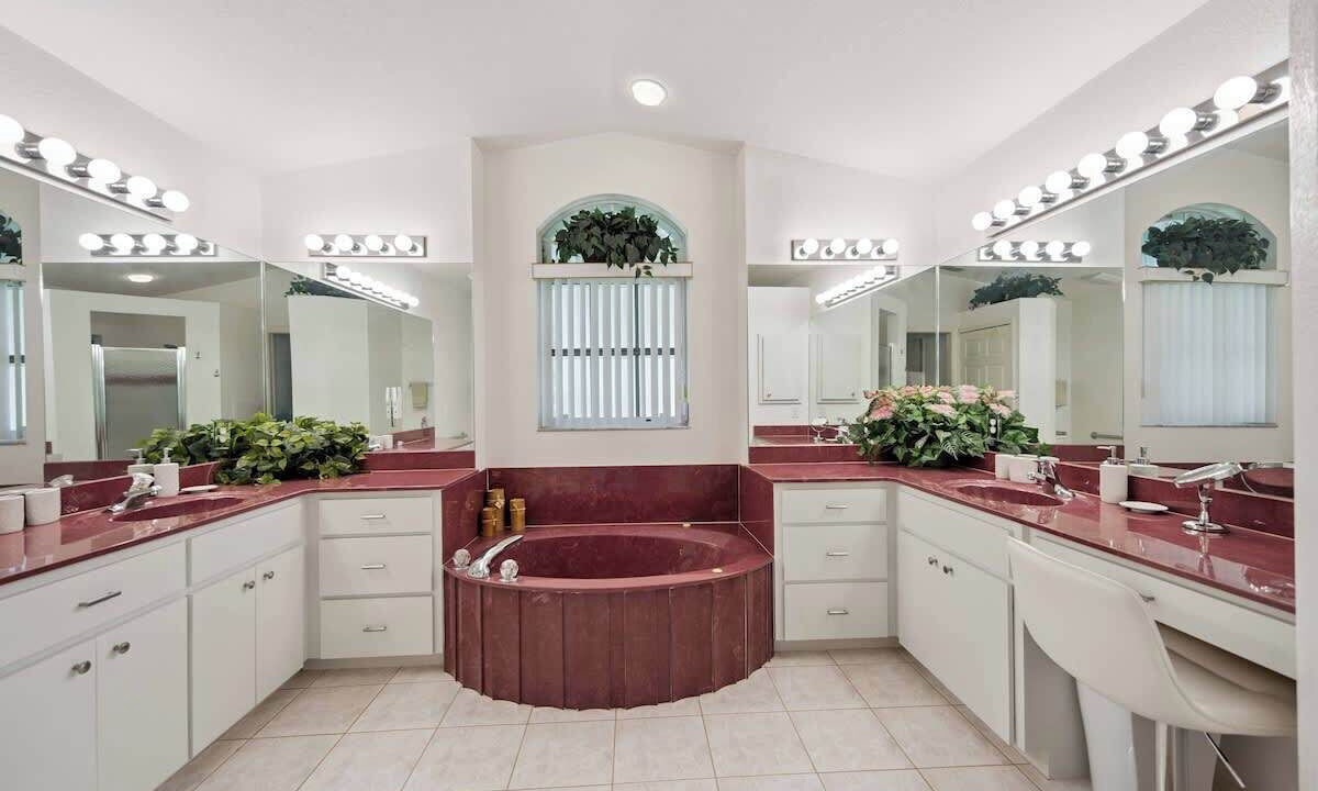 Photo of Bathroom in Port Charlotte