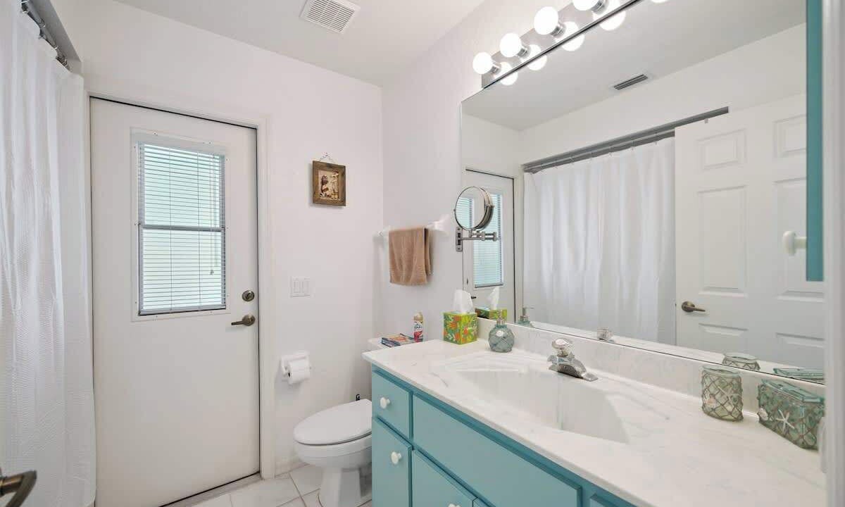Photo of Bathroom in Port Charlotte