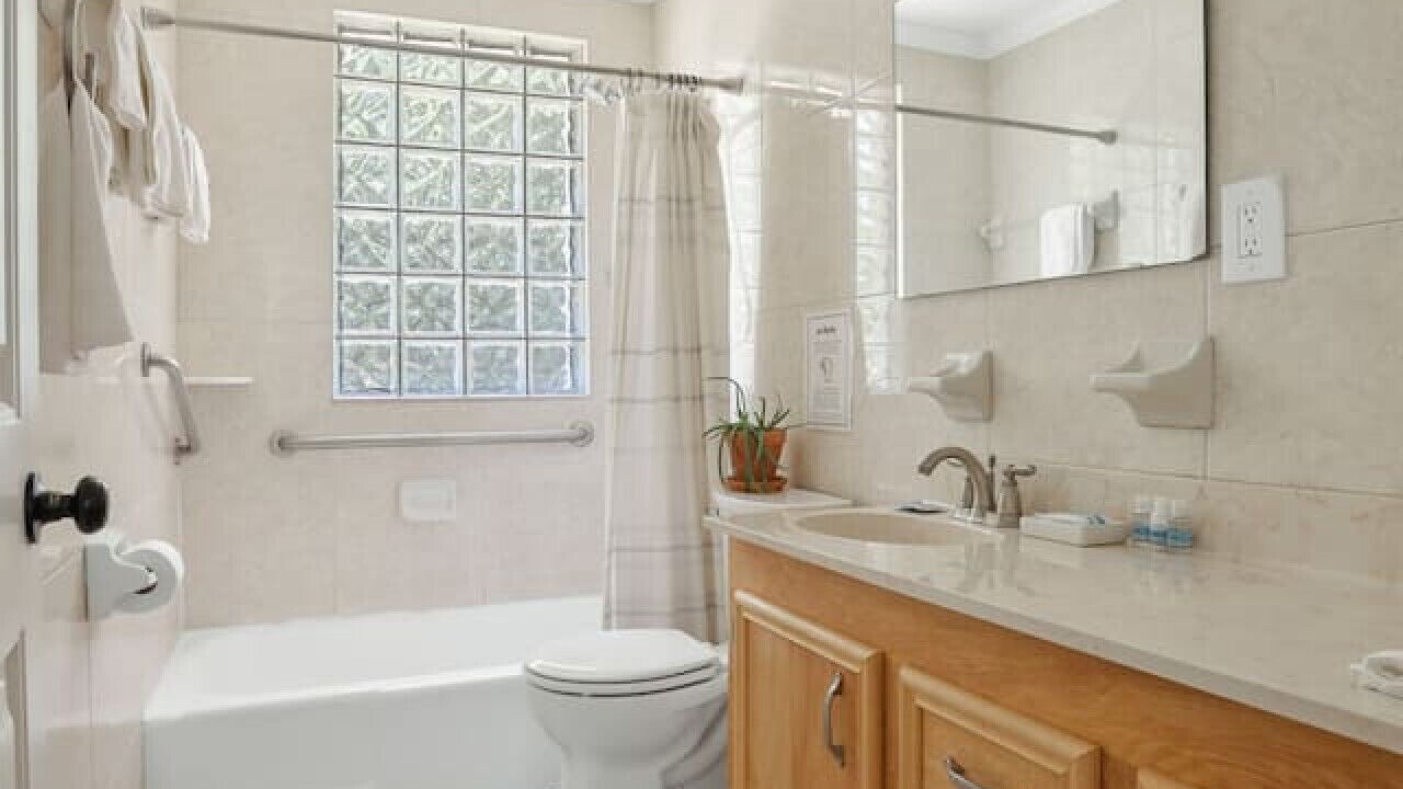 Photo of Bathroom in Cayce
