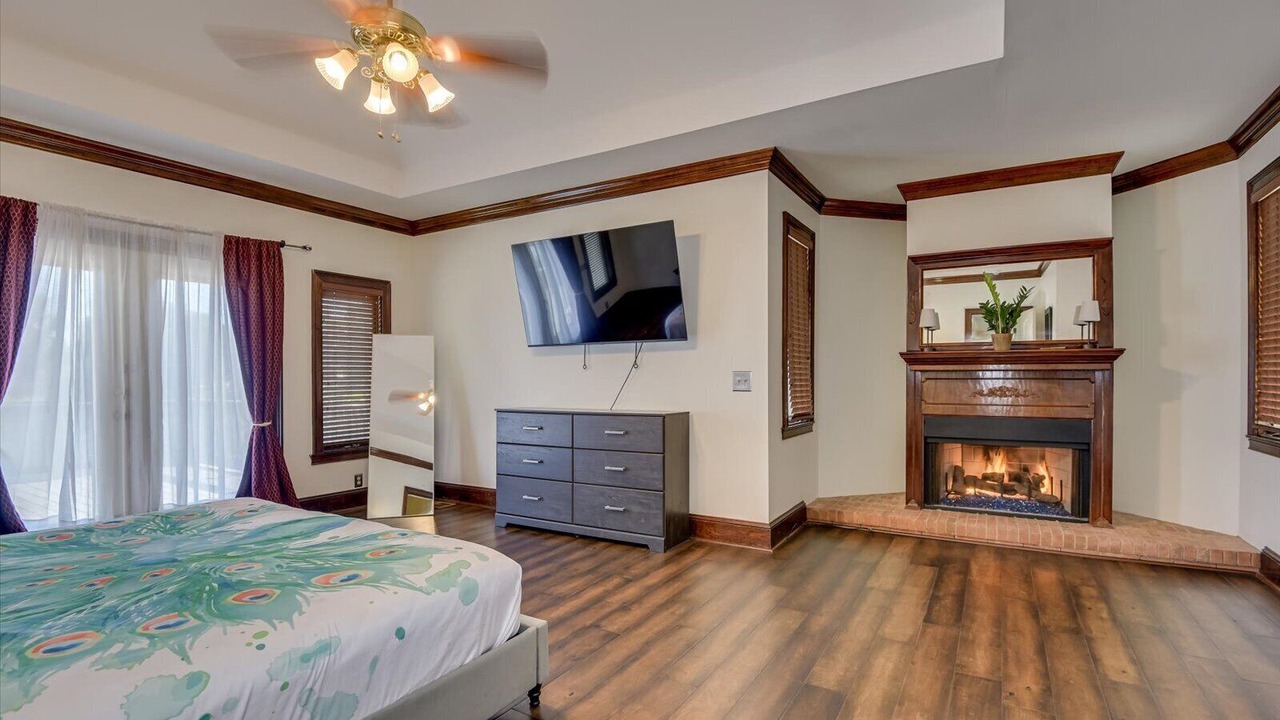 Photo of Bedroom in Evans