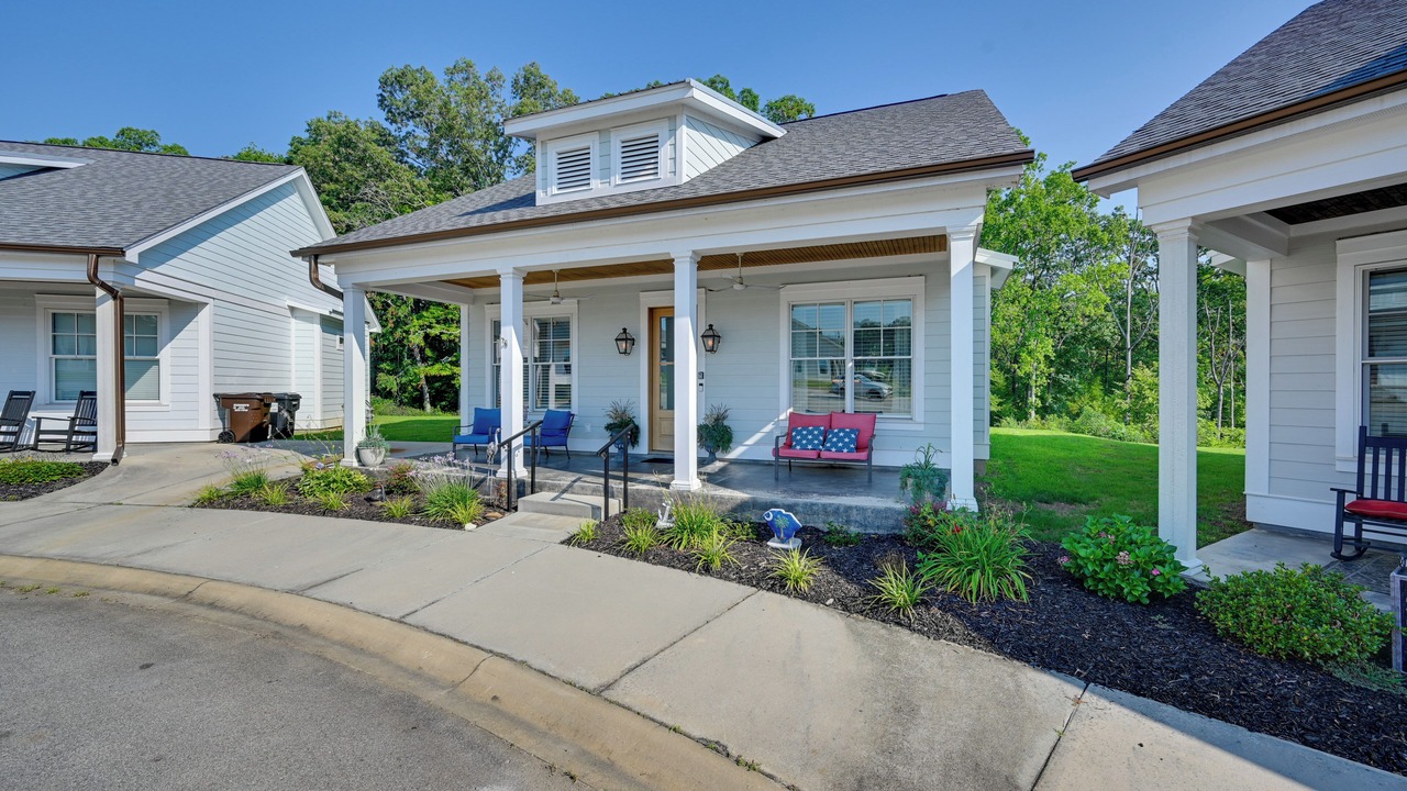 Photo of Outdoor in Greenwood