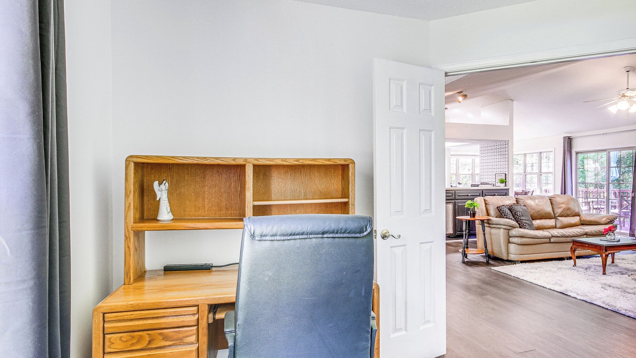 Photo of Livingroom in McCormick