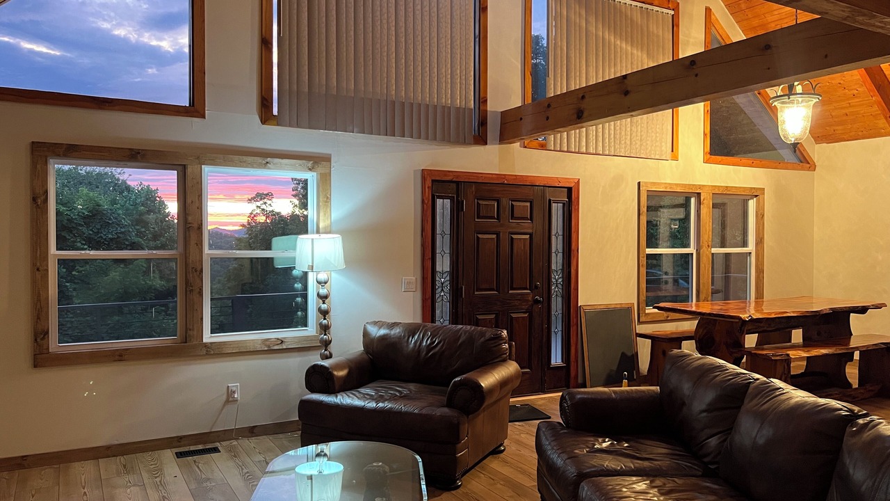 Photo of Livingroom in Kyle