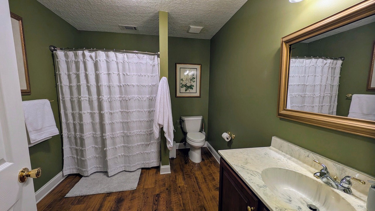 Photo of Bathroom in Fleming