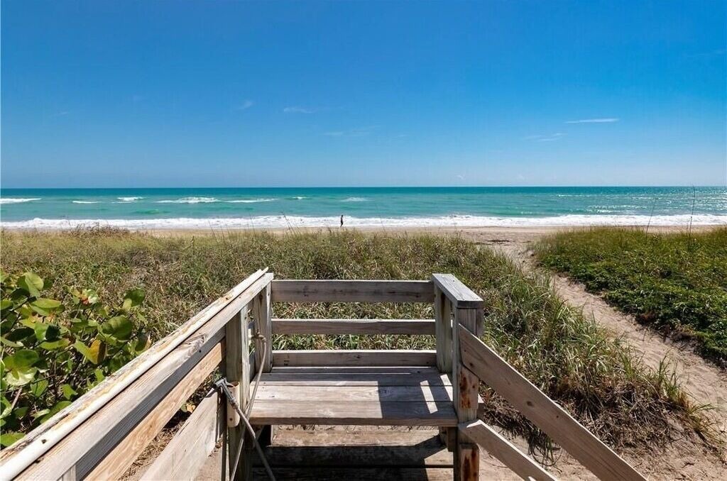 Photo of Others in Hutchinson Island South