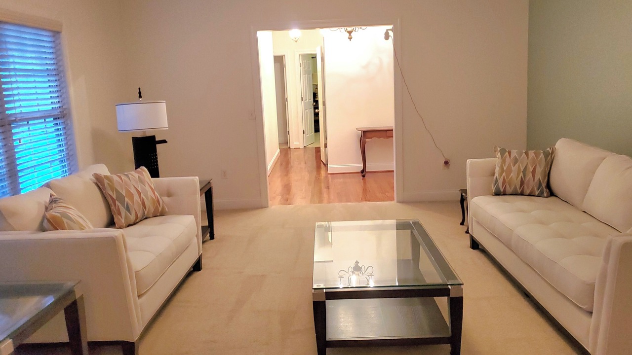 Photo of Livingroom in Anderson
