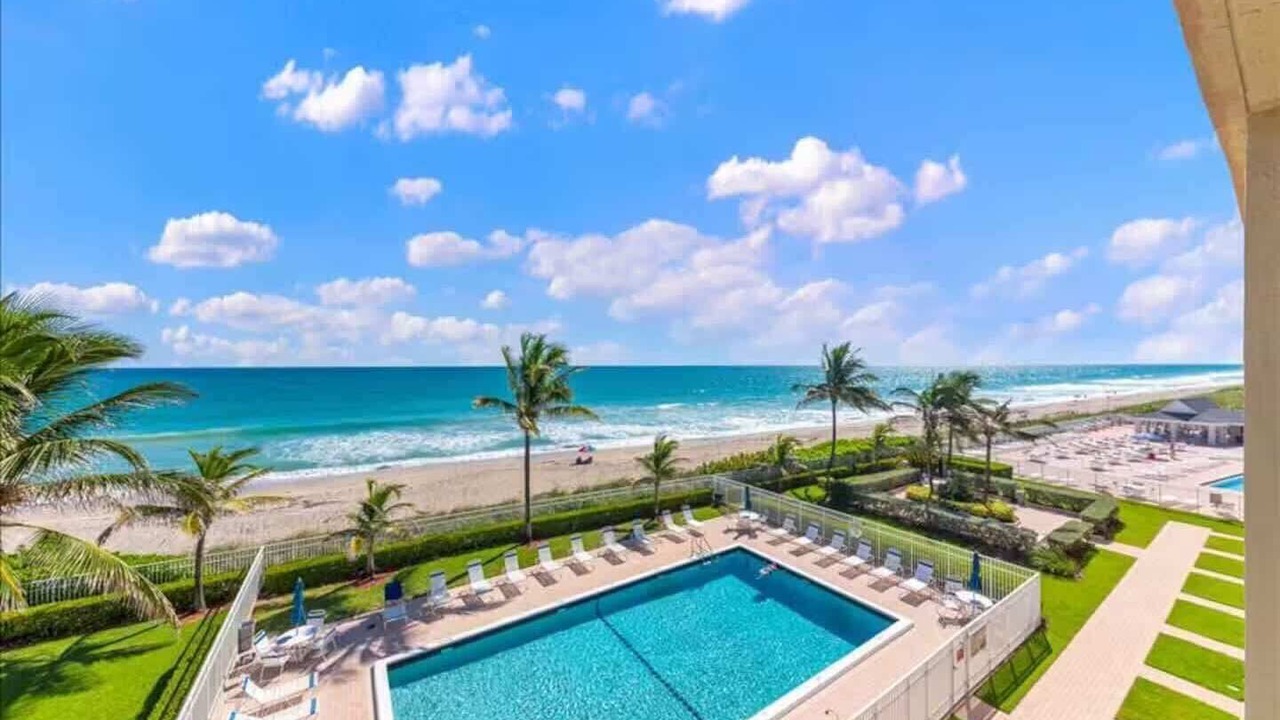 Photo of Patio Balcony in Hutchinson Island South
