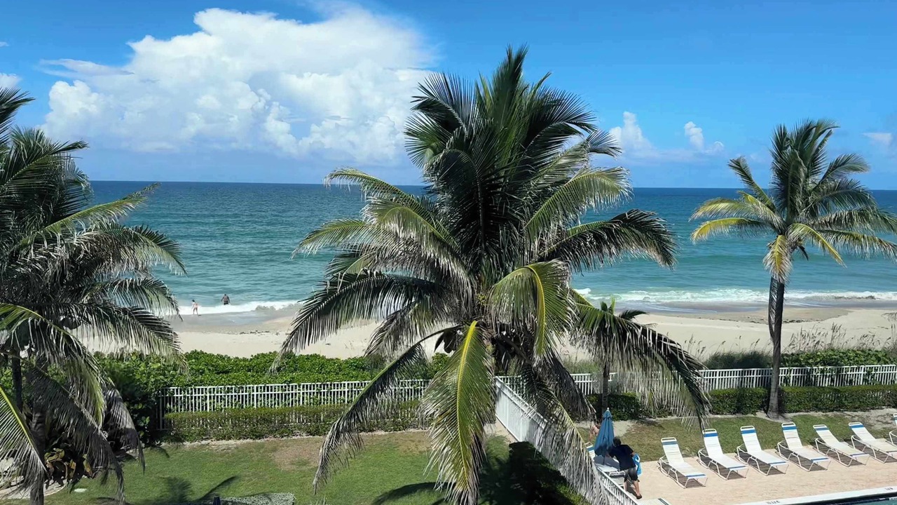 Photo of Patio Balcony in Hutchinson Island South