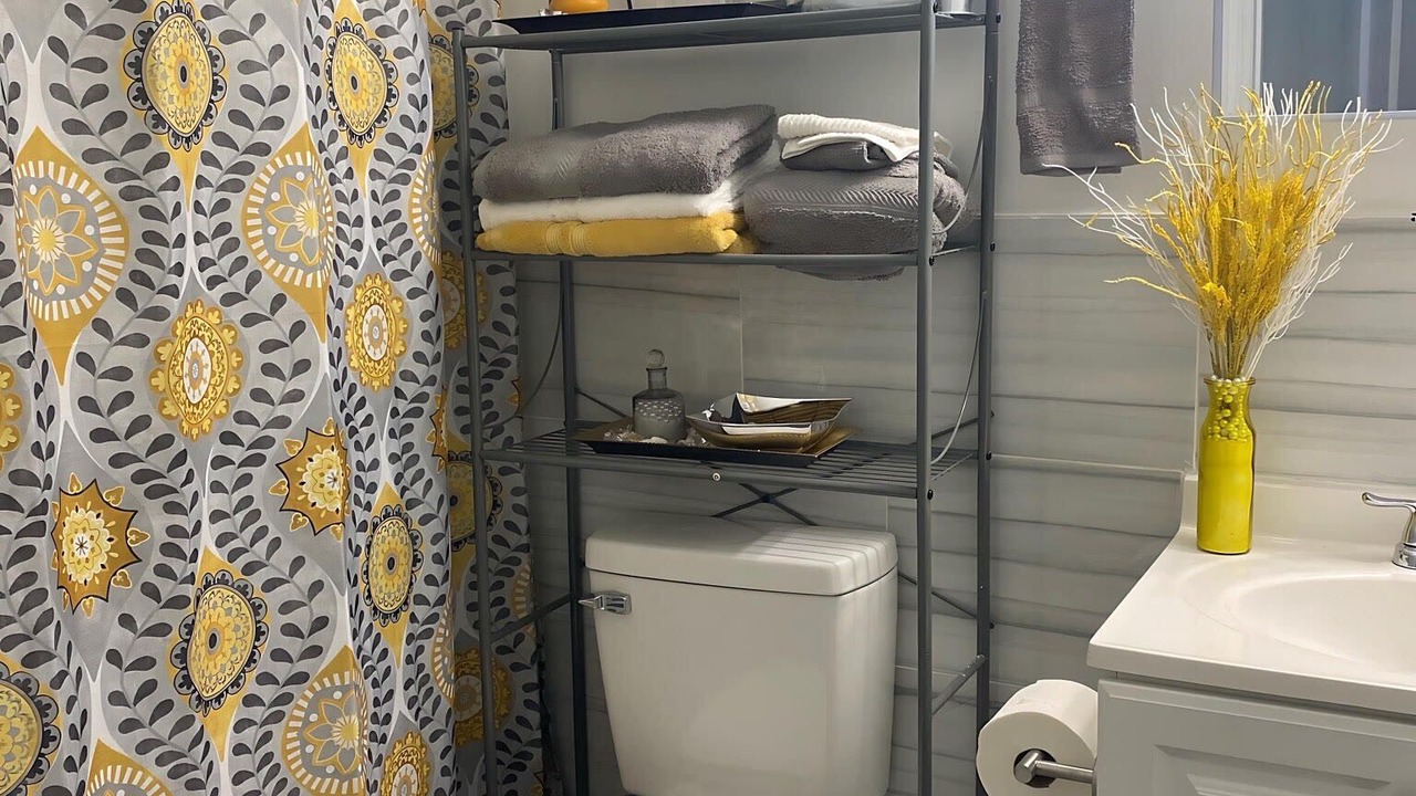 Photo of Bathroom in Peach Orchard