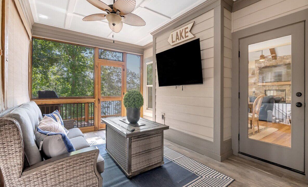 Photo of Livingroom in West Union
