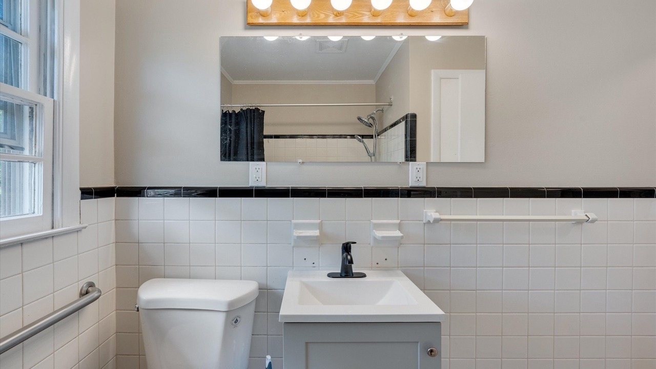 Photo of Bathroom in Terry Sanford